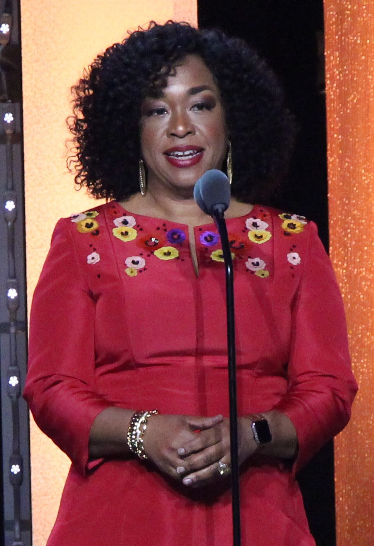 Shonda Rhimes presented a reflection on the past 75 years in the entertainment industry. 
(Photo/Sarah E. Freeman/Grady College, freemans@uga.edu in New York City, Georgia, on Saturday, May 21, 2016)