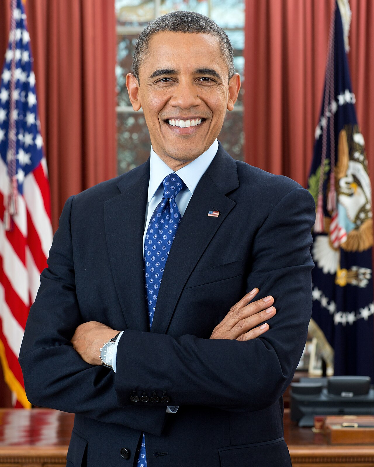 U.S. President Barack Obama's official photograph in the Oval Office on 6 December 2012.