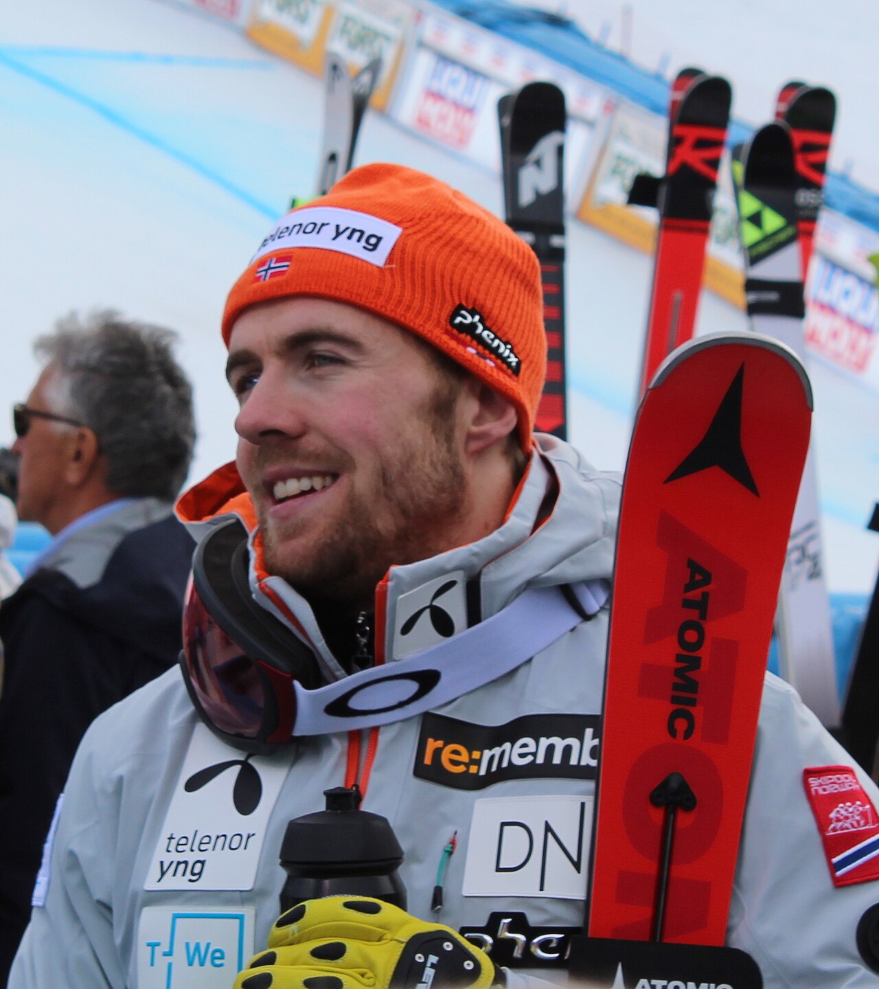 Lo siatore alpino Aleksander Aamodt Kilde viene intervistato ai piedi della Pista Stelvio di Bormio, durante la discesa libera del 27 dicembre 2019, valida per la Coppa del Mondo di sci 2019-2020.