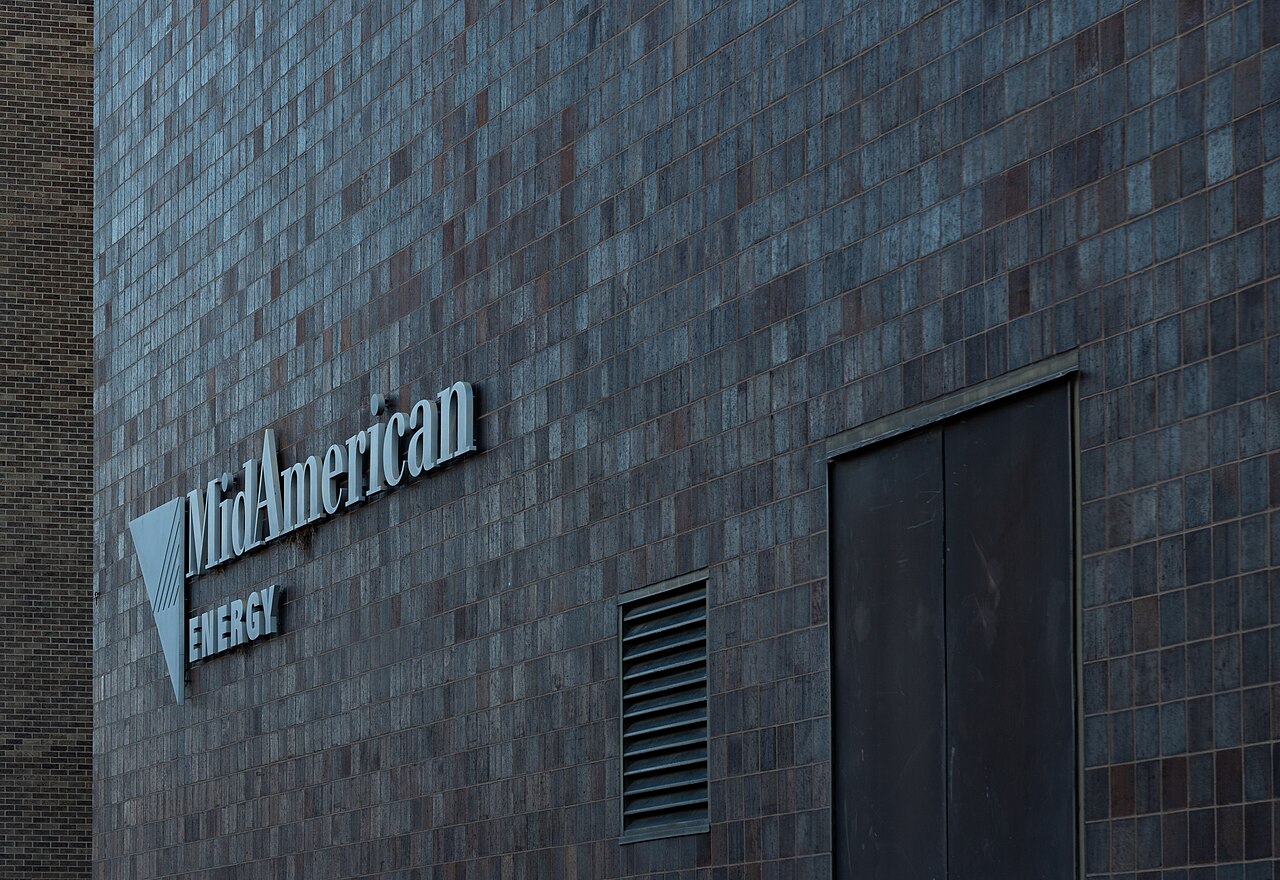 The MidAmerican Energy Company office at 401 Douglas Street in Sioux City, Iowa.